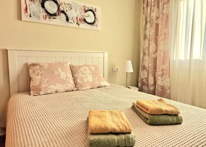 Cozy Apartment With Sea View