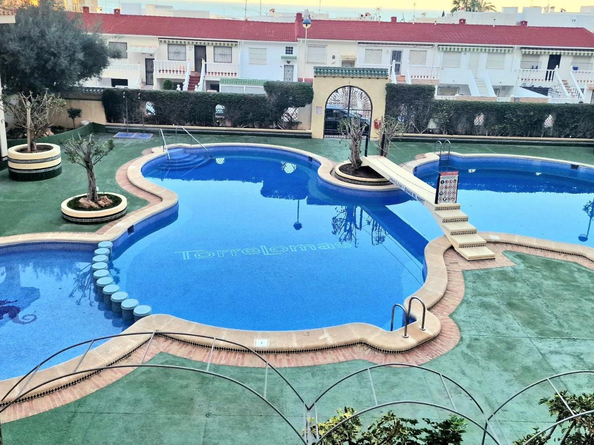 Cozy With Sea View * Torrevieja